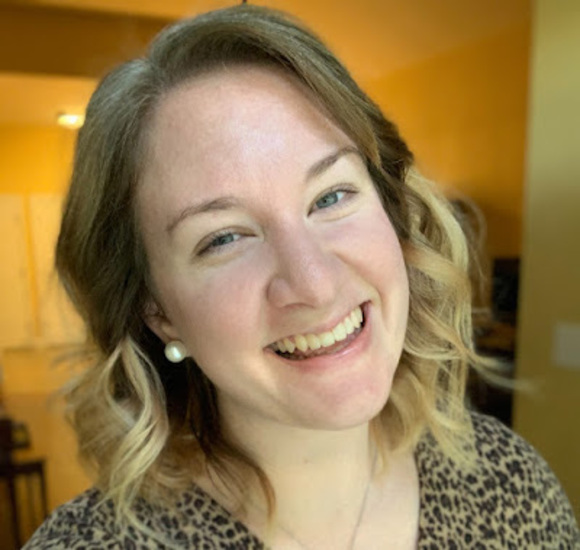 Meet your Posher, Sarah - Picture 1 of 1